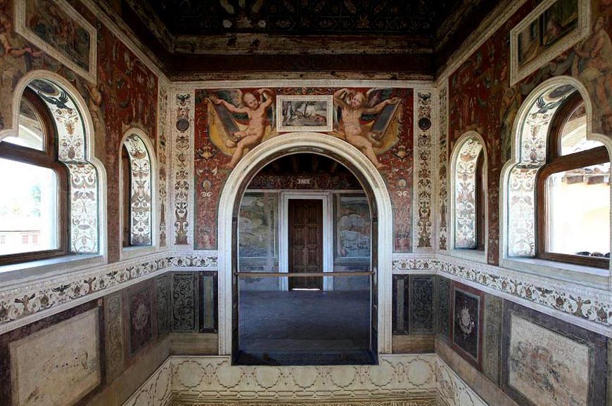 Imágen del Peinador de la Reina de la Alhambra, fotogalería Lab.RtvE.es